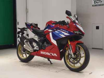 Honda CBR250RR 2023