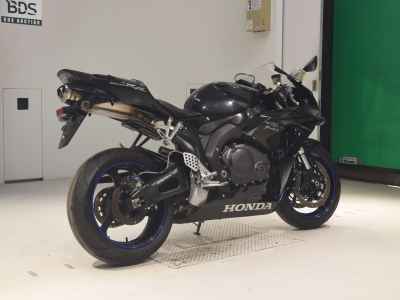 Honda CBR1000RR 2007