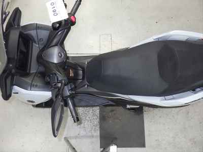 Yamaha XMAX 250 2025