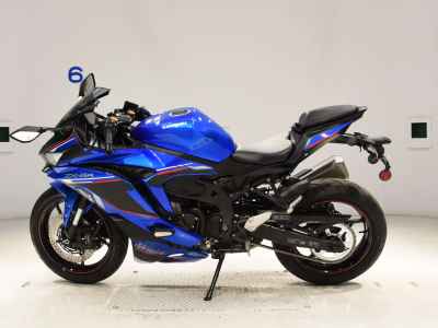 Kawasaki Ninja ZX-4R SE 2023