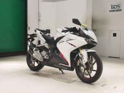 Honda CBR250RR 2018