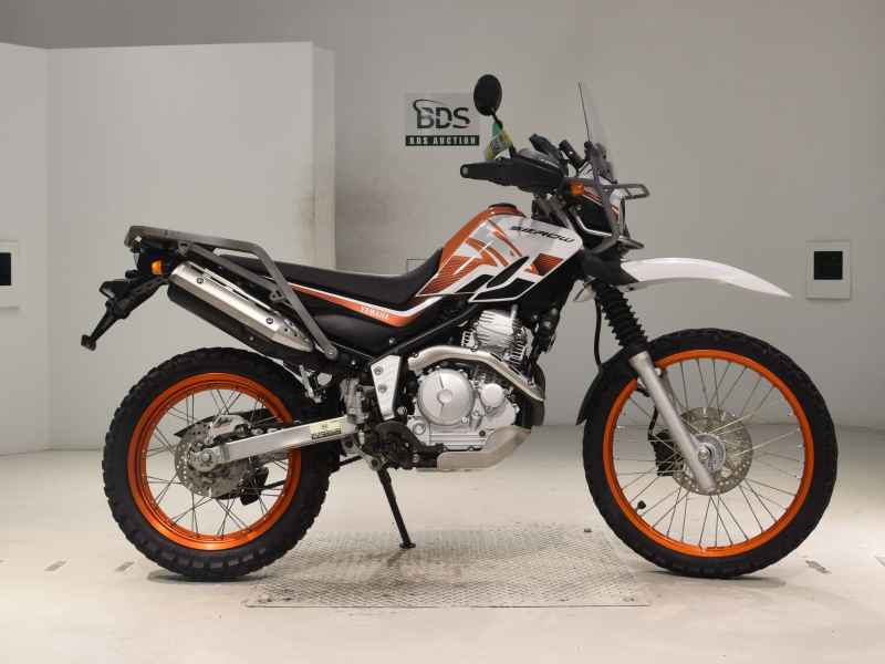 Yamaha XT250 Serow 2018