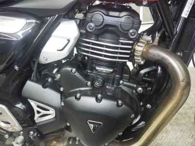 Triumph Speed 400 2024