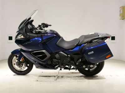 Triumph Trophy 1200 SE 2013