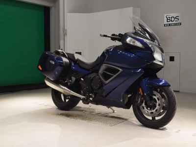 Triumph Trophy 1200 SE 2013