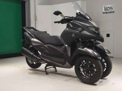 Yamaha Tricity 300 2025