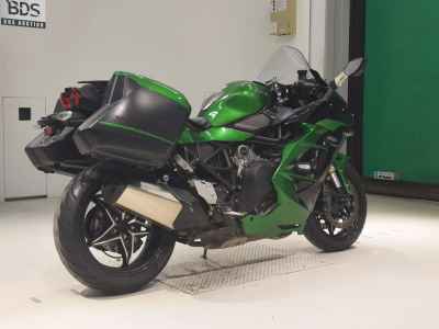 Kawasaki Ninja H2 SX 2018