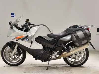 BMW F800ST 2011