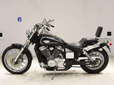 Honda Shadow 400 Slasher 2005