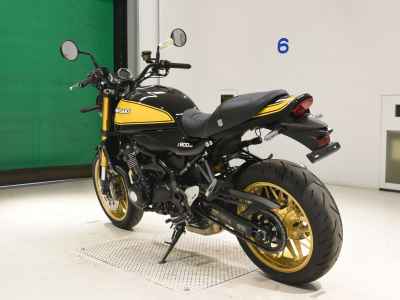 Kawasaki Z900RS SE 2024