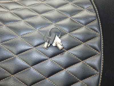 Harley-Davidson Road King FLHRSI1450 2005