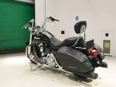 Harley-Davidson Road King FLHRSI1450 2005