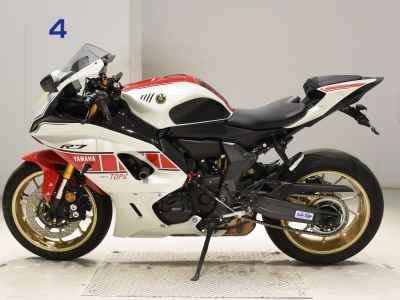 Yamaha YZF-R7 2022