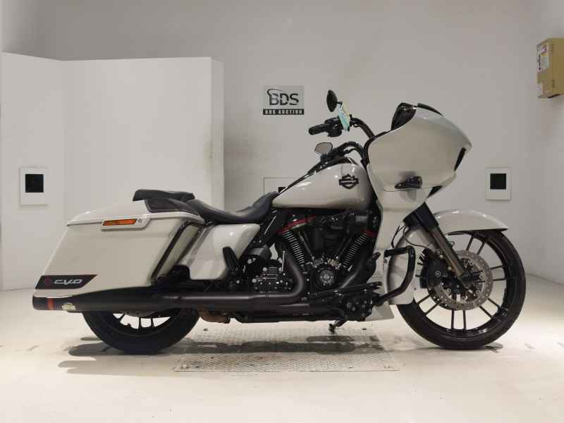 Harley-Davidson Road Glide FLTRXSE1923 CVO 2021