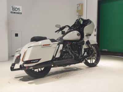 Harley-Davidson Road Glide FLTRXSE1923 CVO 2021