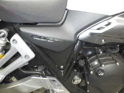 Honda CB1300SF 2025