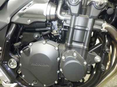 Honda CB1300SF 2025