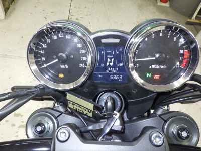 Kawasaki Z900RS 2022