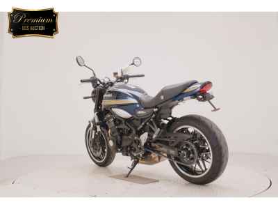 Kawasaki Z900RS 2022