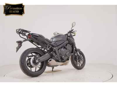 Honda CB650R 2023