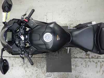 Yamaha YZF-R25 2021
