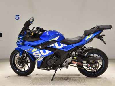 Suzuki GSX250R 2021