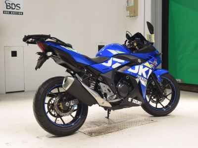 Suzuki GSX250R 2021