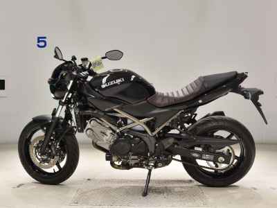 Suzuki SV650X 2022