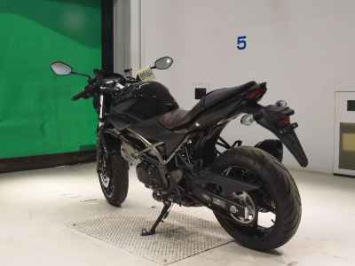 Suzuki SV650X 2022