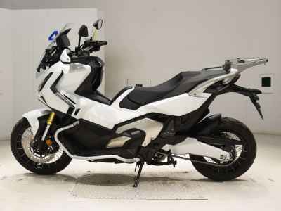 Honda X-Adv 750 2025