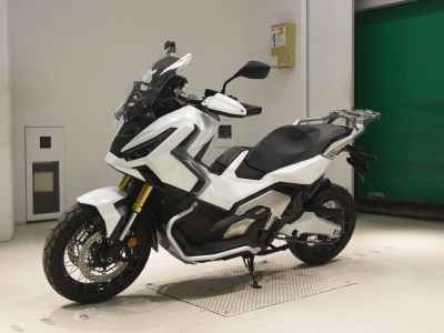 Honda X-Adv 750 2025