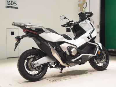 Honda X-Adv 750 2025