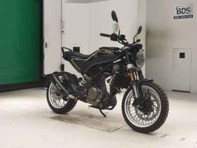 Husqvarna Svartpilen 401 2020