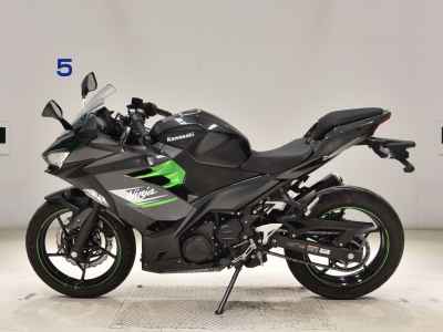 Kawasaki Ninja 250 2024