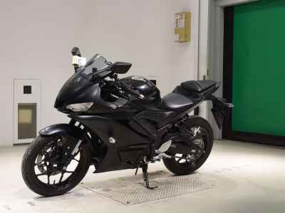 Yamaha YZF-R3 2021