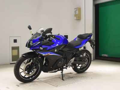 Suzuki GSX250R 2022
