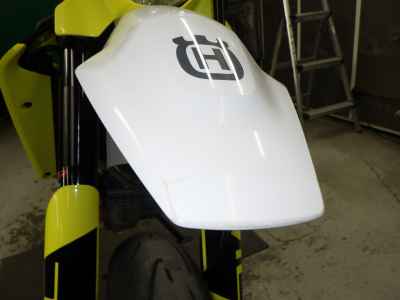 Husqvarna 701 Supermoto 2024