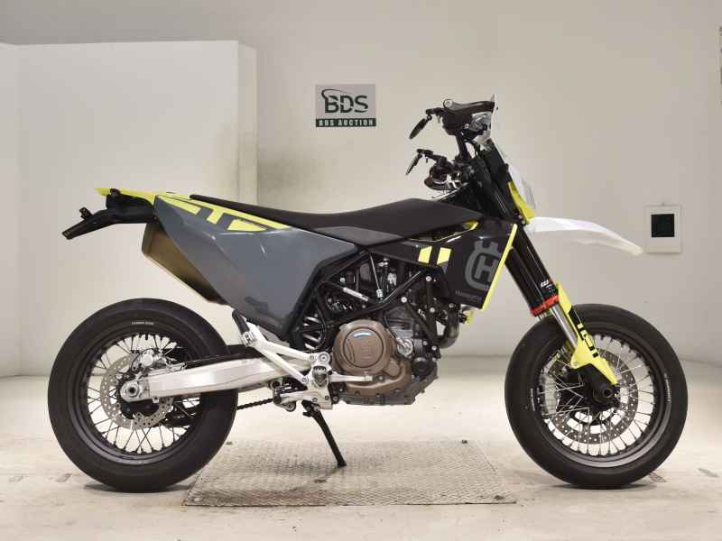 Husqvarna 701 Supermoto 2024