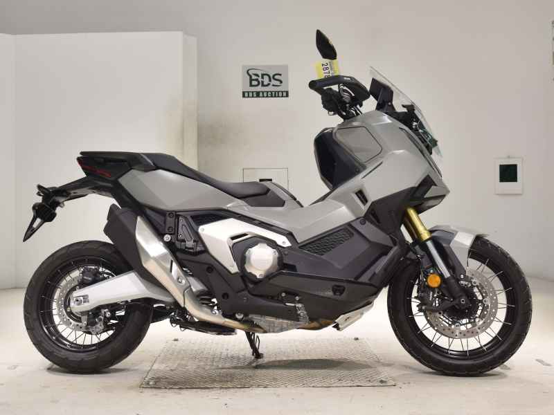 Honda X-Adv 750 2025
