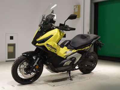 Honda X-Adv 750 2025