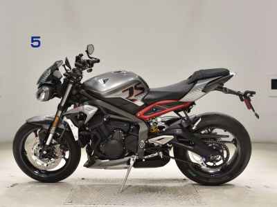 Triumph Street Triple RS 2022