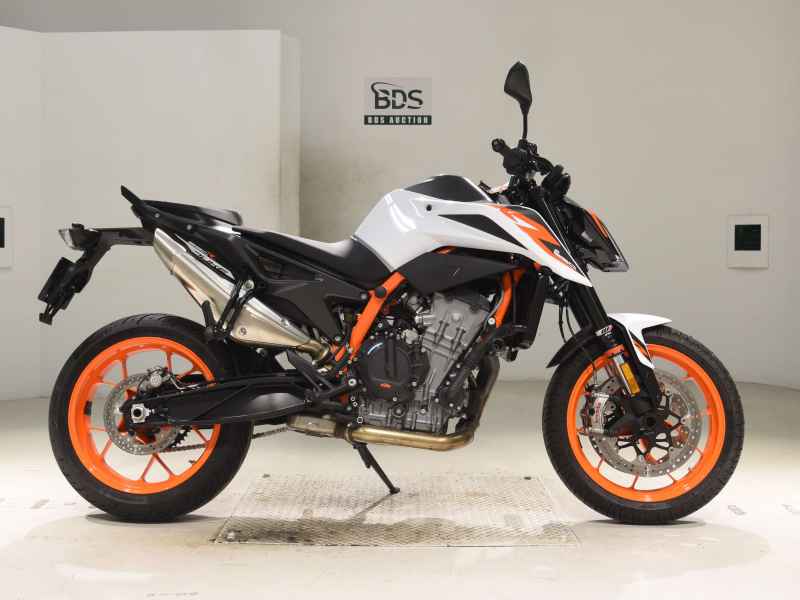KTM 890 Duke R 2021