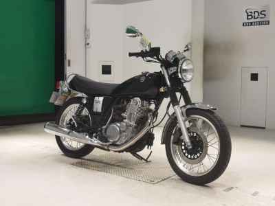 Yamaha SR400 2020