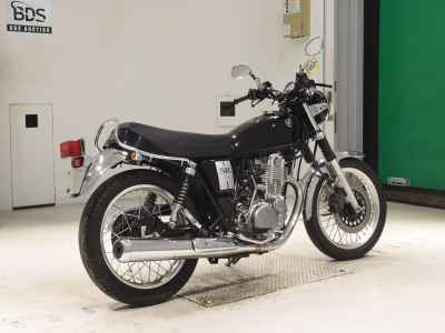 Yamaha SR400 2020