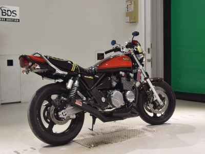 Kawasaki Zephyr 400 2010