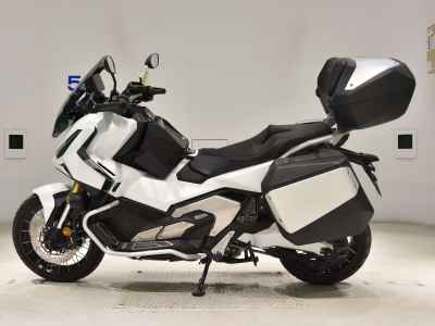 Honda X-Adv 750 2025