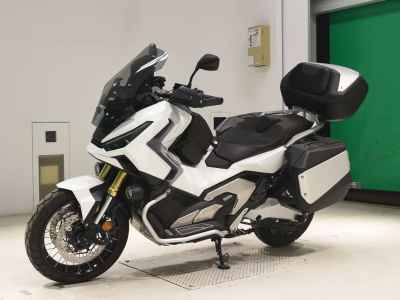 Honda X-Adv 750 2025