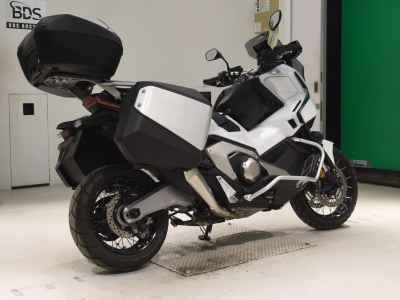 Honda X-Adv 750 2025