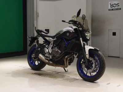 Yamaha MT-07 2015