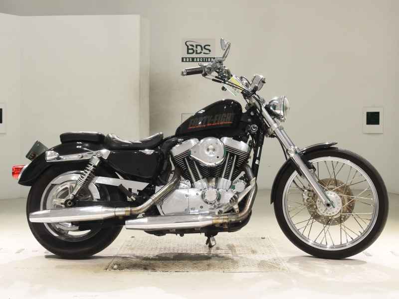 Harley-Davidson Sportster Custom XL1200C 2010